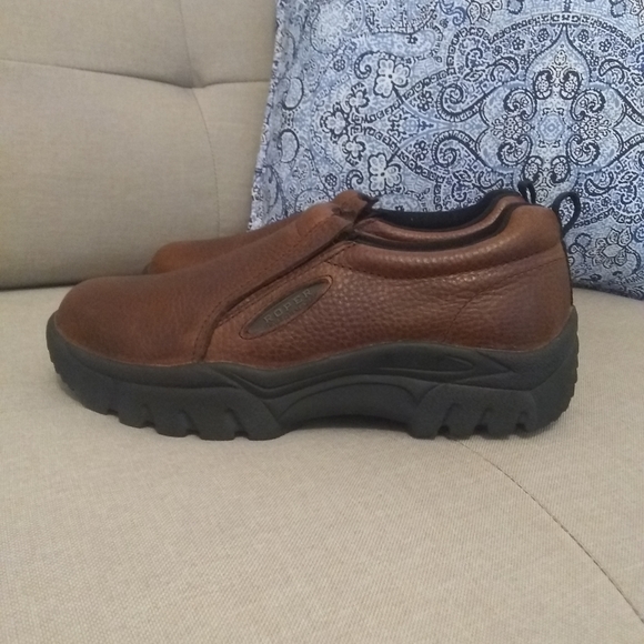 Roper Performance Slip-On casual shoes brown NWOT - Picture 1 of 8